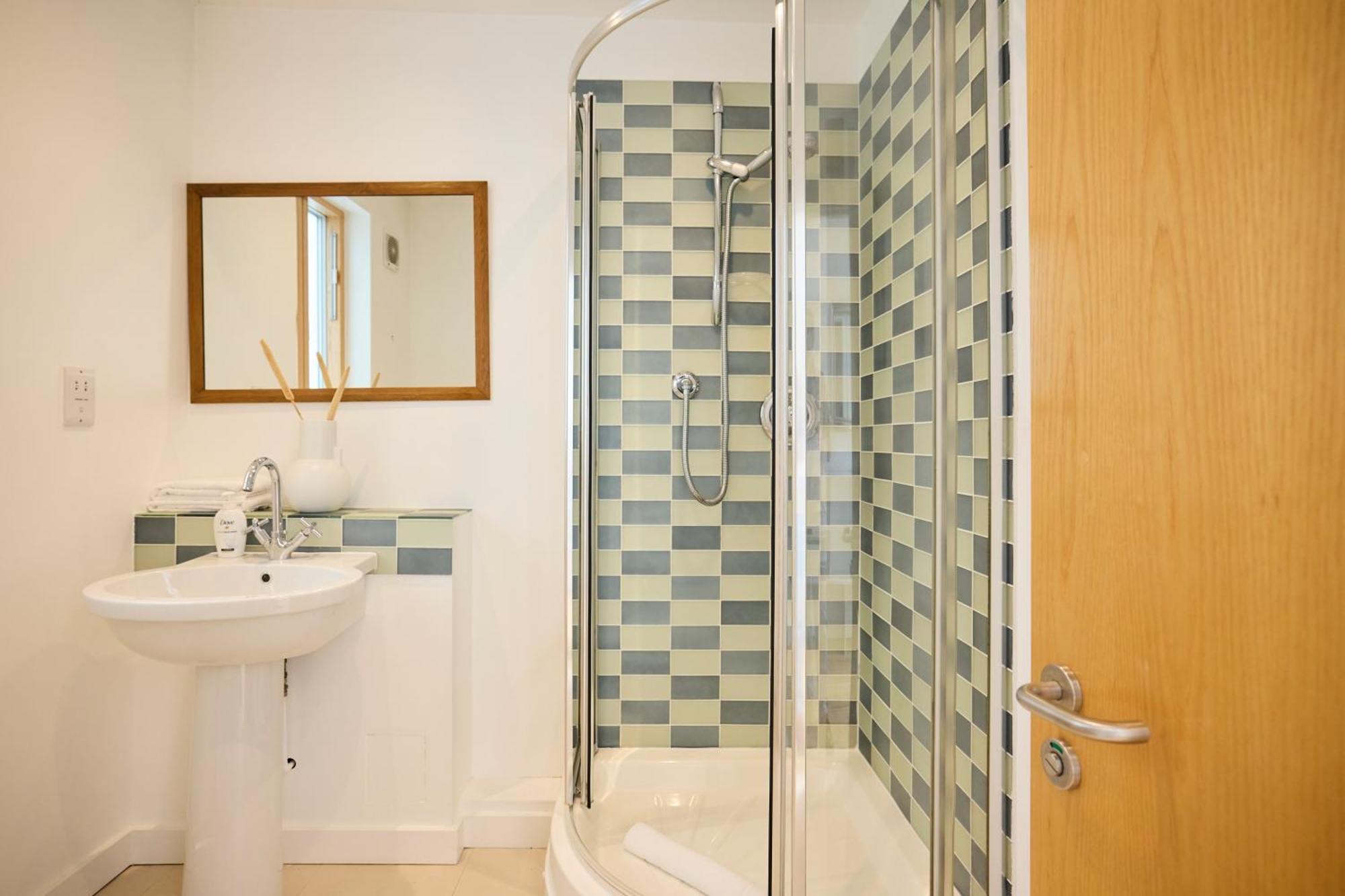 Appartamento The Putney Wonder - Dazzling 3bdr Flat With Garden Londra