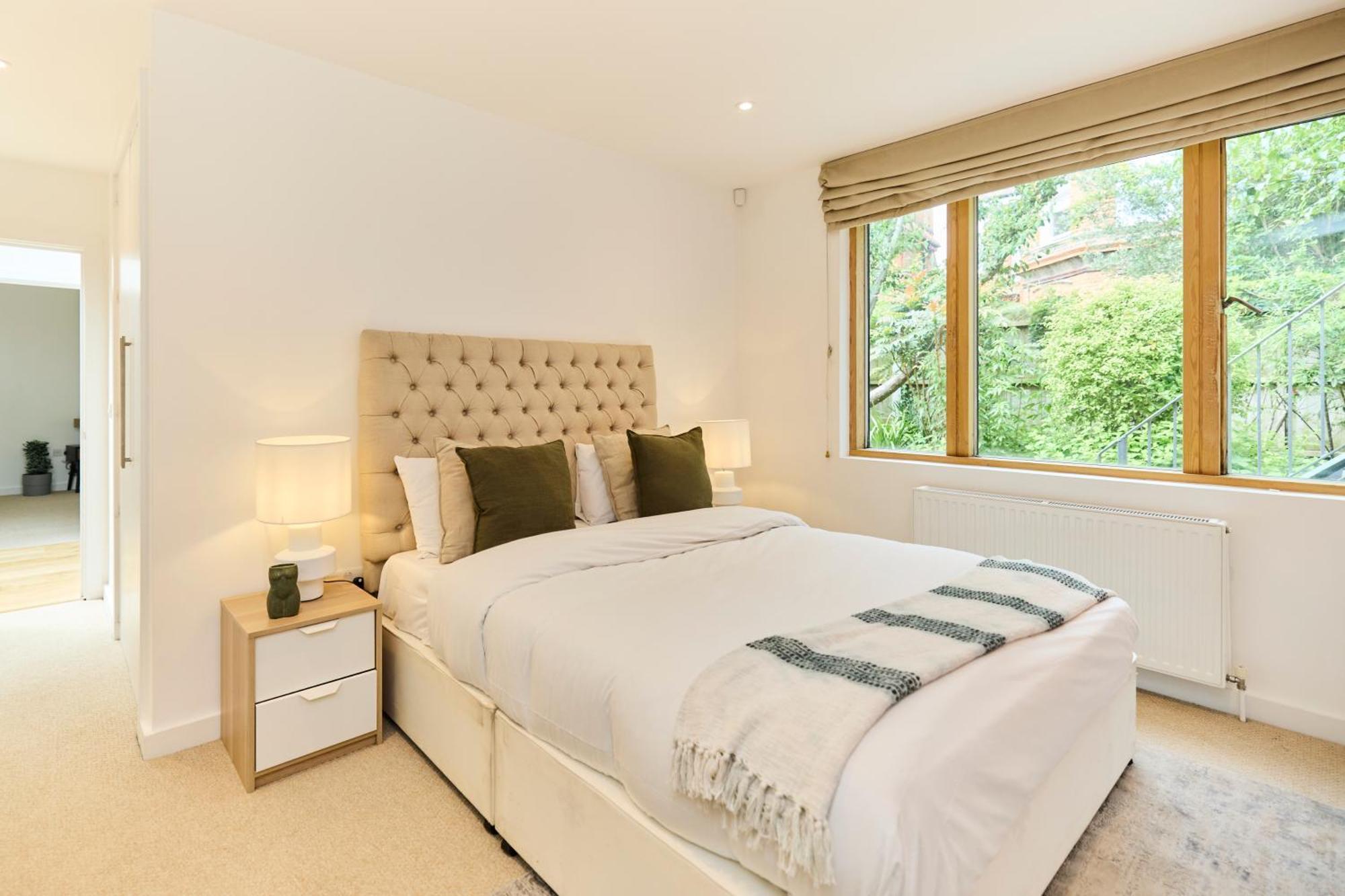 The Putney Wonder - Dazzling 3bdr Flat With Garden * Londra