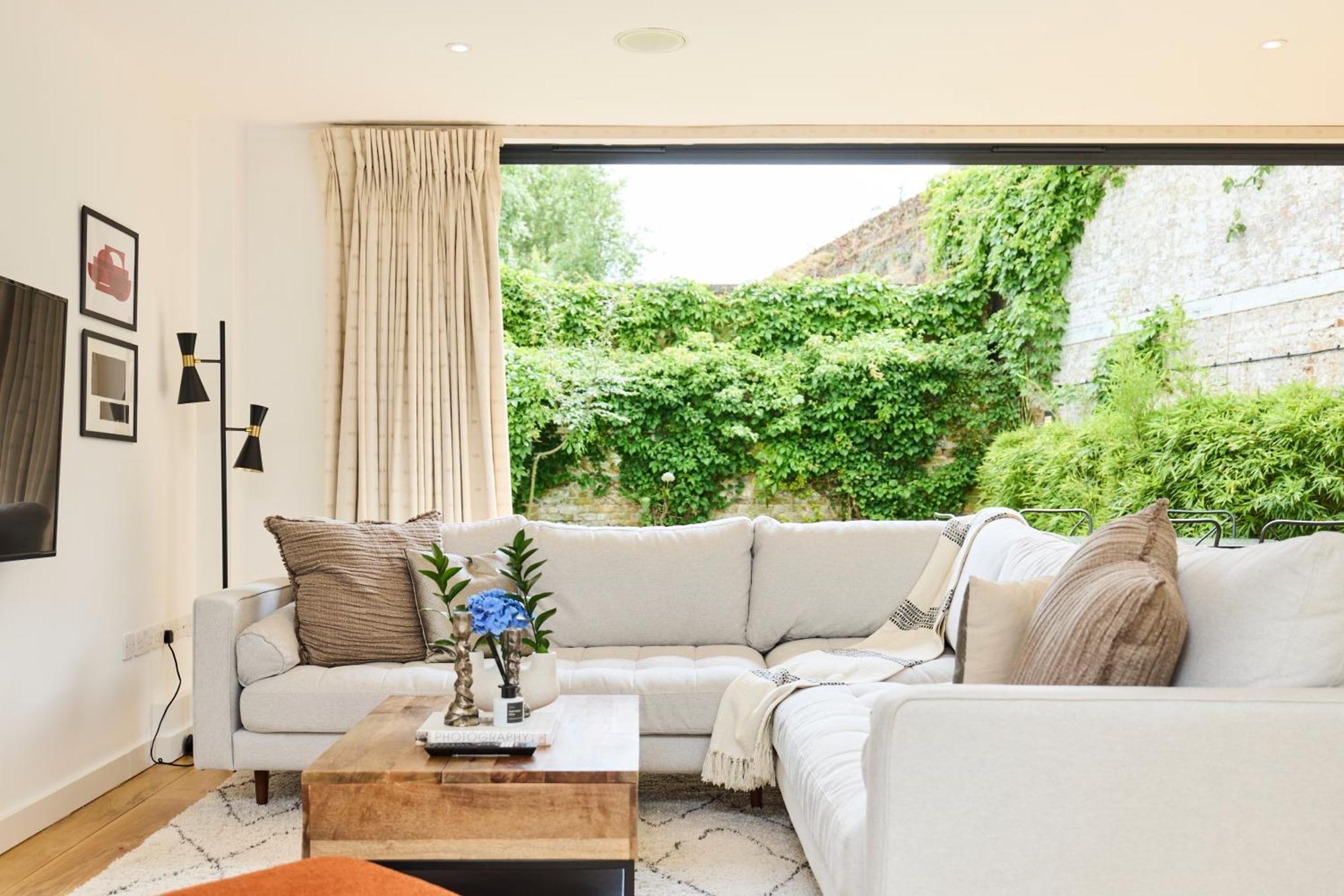 The Putney Wonder - Dazzling 3bdr Flat With Garden Appartamento Londra